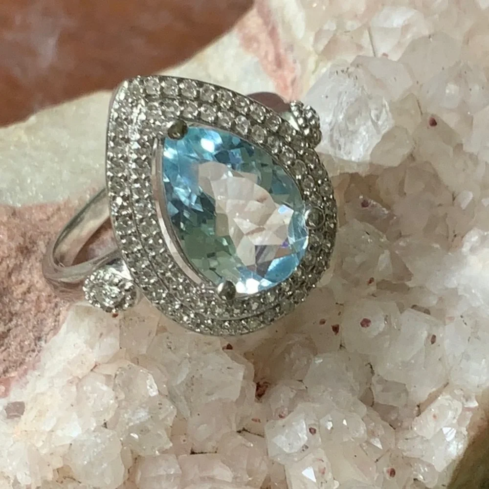 SKY BLUE TOPAZ & CUBIC ZIRCONIA 925 STERLING SILVER RING, SIZE 6.5 - Picture 3 of 8